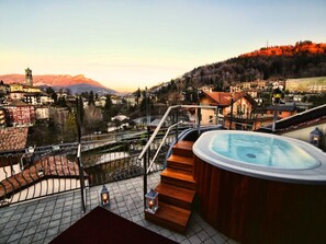 Couples treatment rooms, sauna, hot tub, steam room, Turkish bath - T'AMI Hotel Resort SPA (Selvino)