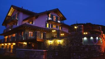 Façana frontal de l'allotjament