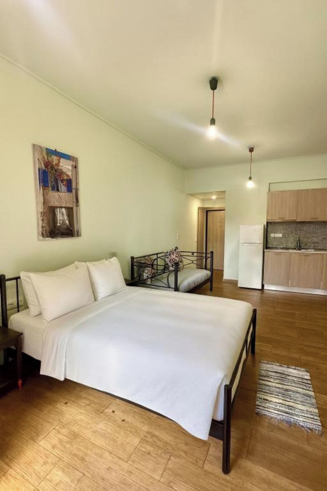 Standard Apartment | Premium bedding, individually decorated, individually furnished, desk