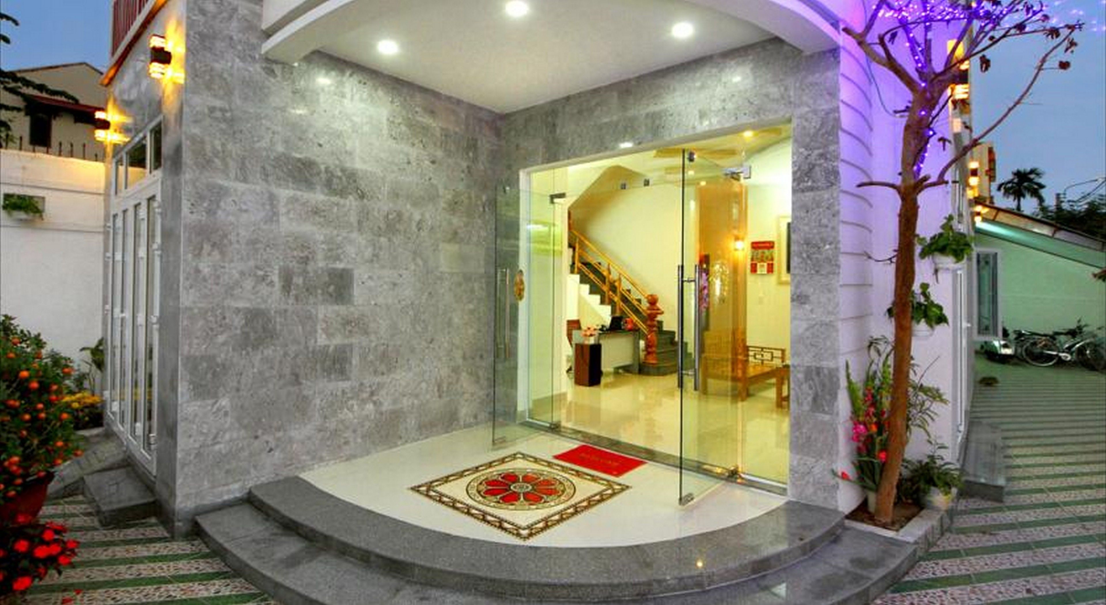 Façade de l’hébergement - soirée/nuit