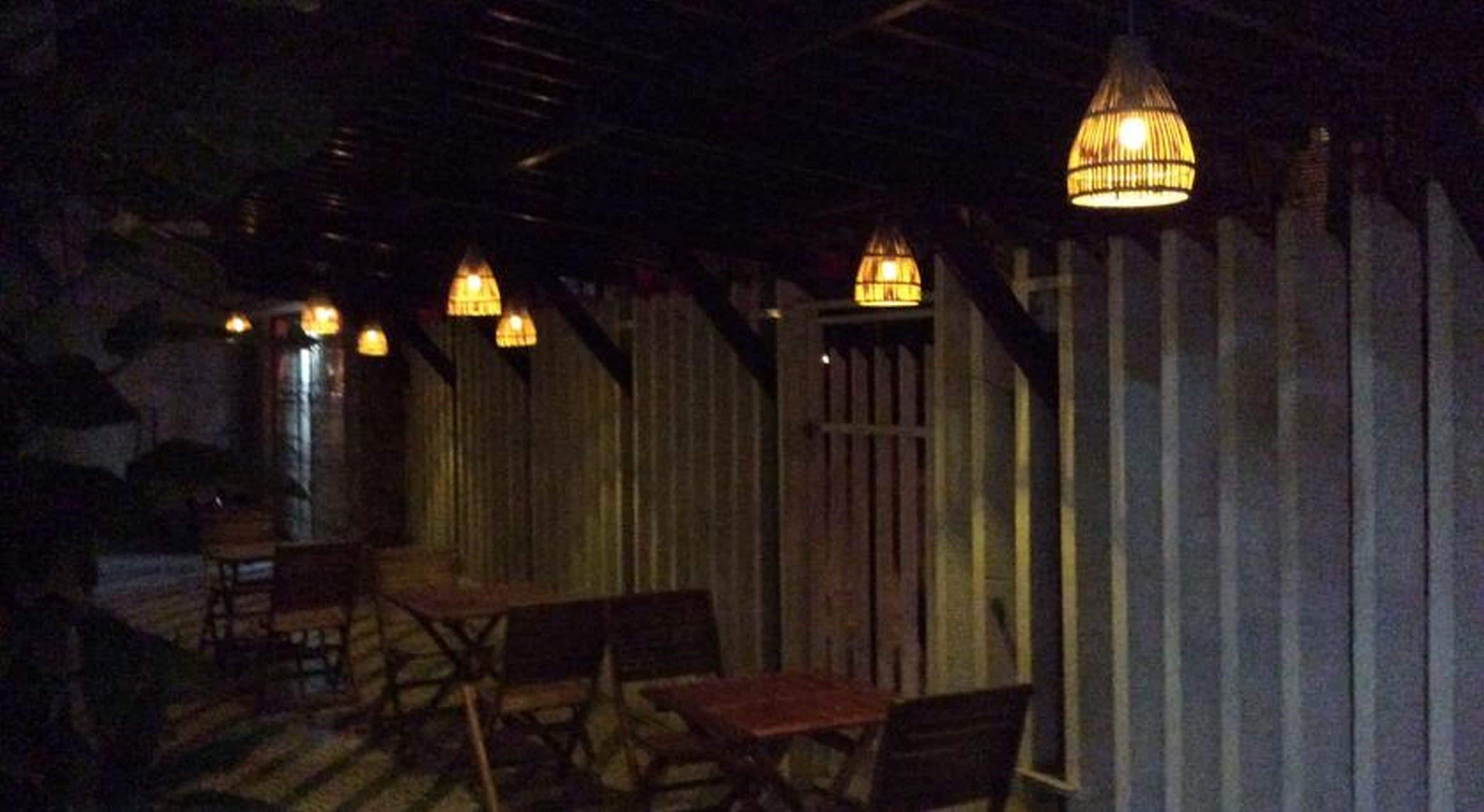 Free daily cooked-to-order breakfast 