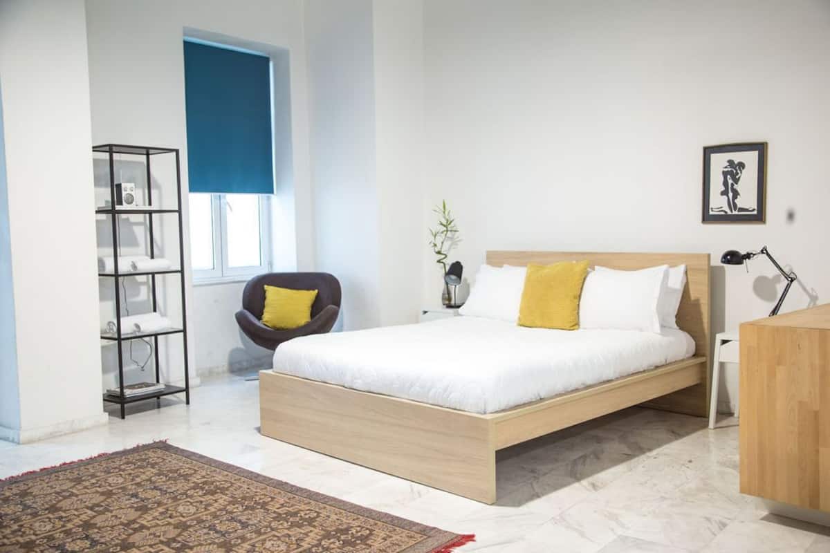 Superior Studio, Balcony | Desk, soundproofing, free WiFi, bed sheets