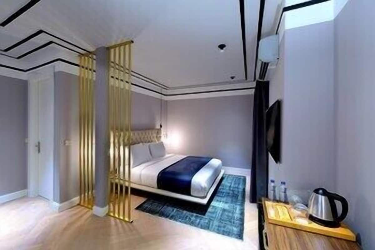 Premium bedding, minibar, in-room safe, individually decorated