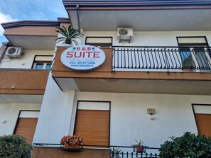 Reception - B&B Suite (Viagrande)