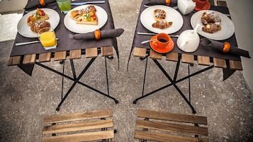 Petit-déjeuner buffet compris tous les jours