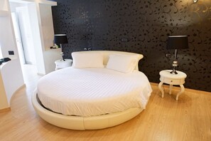 Sängtillbehör av högsta kvalitet och minibar