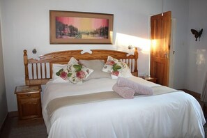 Suite 1 - Full Bathroom