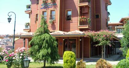 Turquhouse Hotel