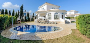 Villa, 4 Bedrooms | Private pool