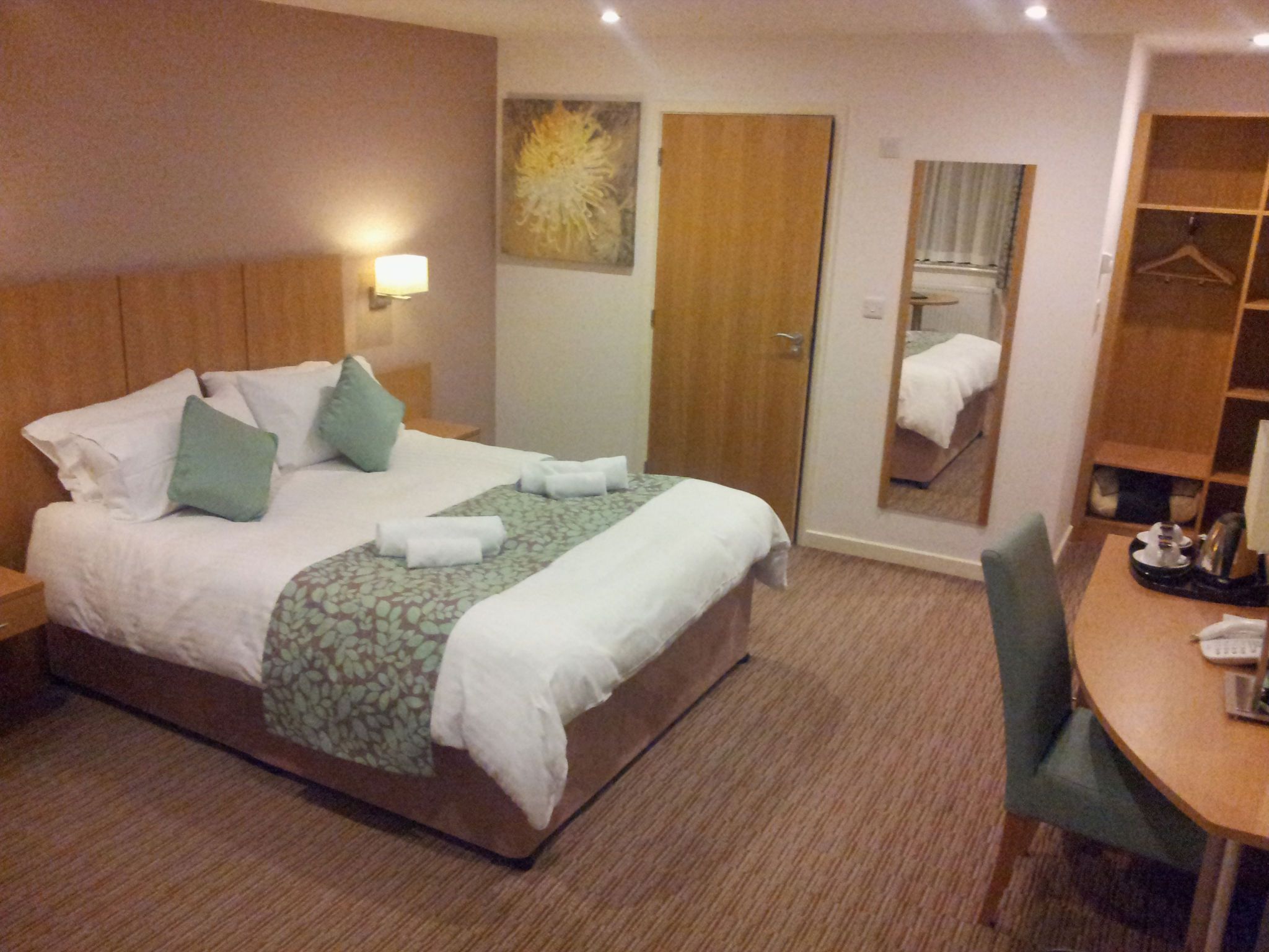 desk, laptop workspace, iron/ironing board, free wifi