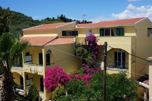 Exterior - Angela Apartments (Corfu)