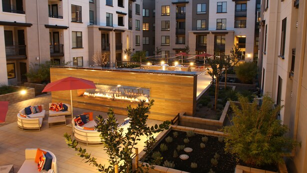 Exterior - Oakwood Mountain View (Mountain View)
