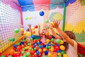 Children’s area - Portal Ville Praia - Rede Soberano (Porto Seguro)