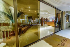 Interior entrance - Portal Ville Praia - Rede Soberano (Porto Seguro)