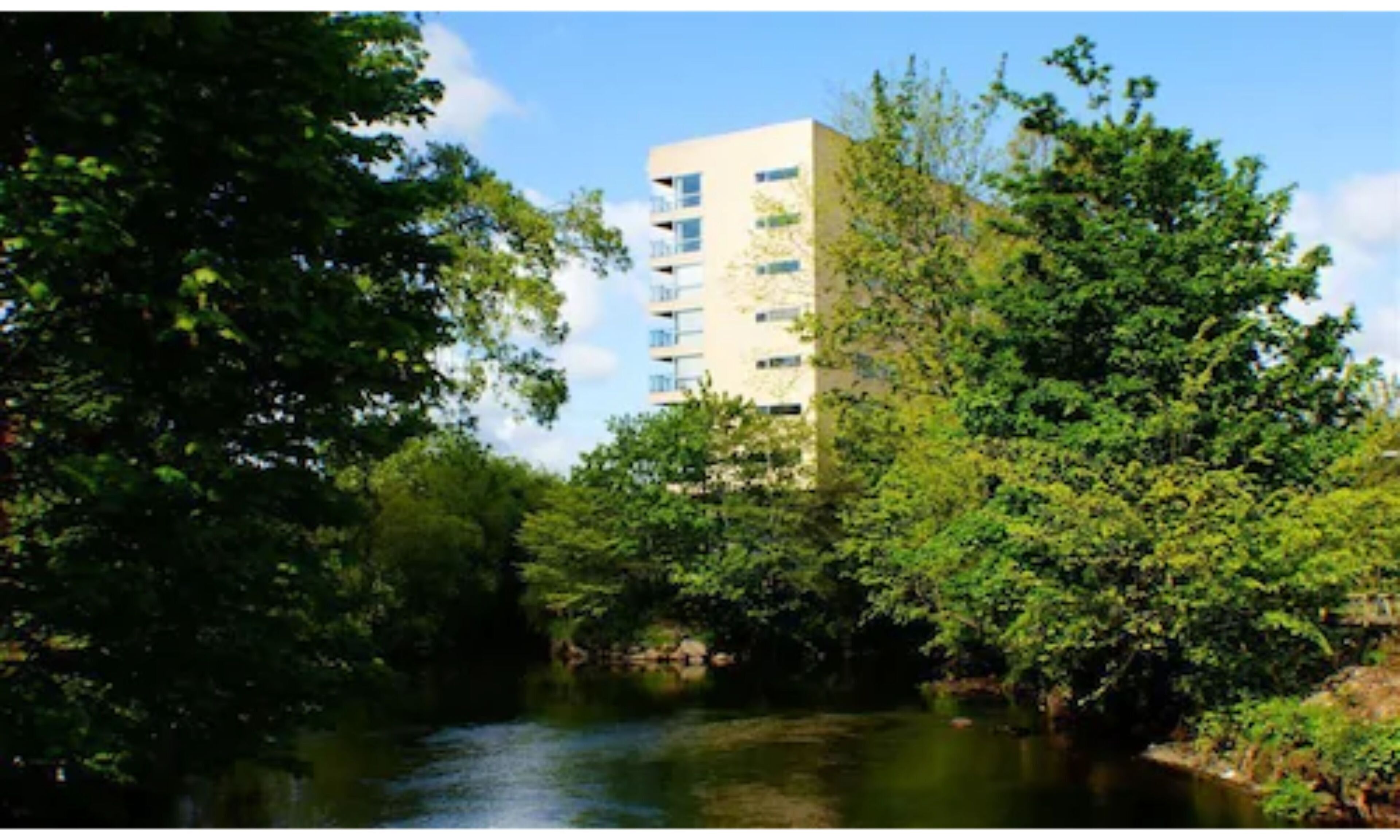 Bagian depan properti