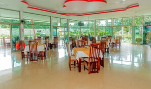 Restaurant - Hotel Los Ríos (Guácimo)