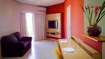 Minibar, in-room safe, individually decorated, desk