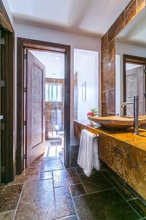 Shower, free toiletries, hair dryer, towels - Villa en Balcones del Atlantico (Las Terrenas)