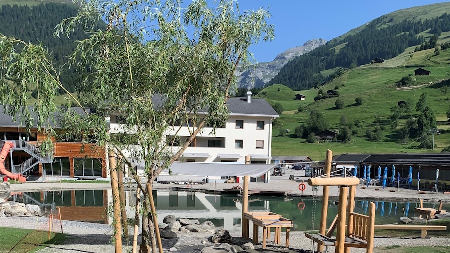 Pradas Resort Brigels
