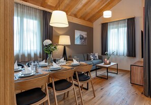 Superior Apartment Attica, 2 bedrooms (incl. final cleaning fee) | Living area