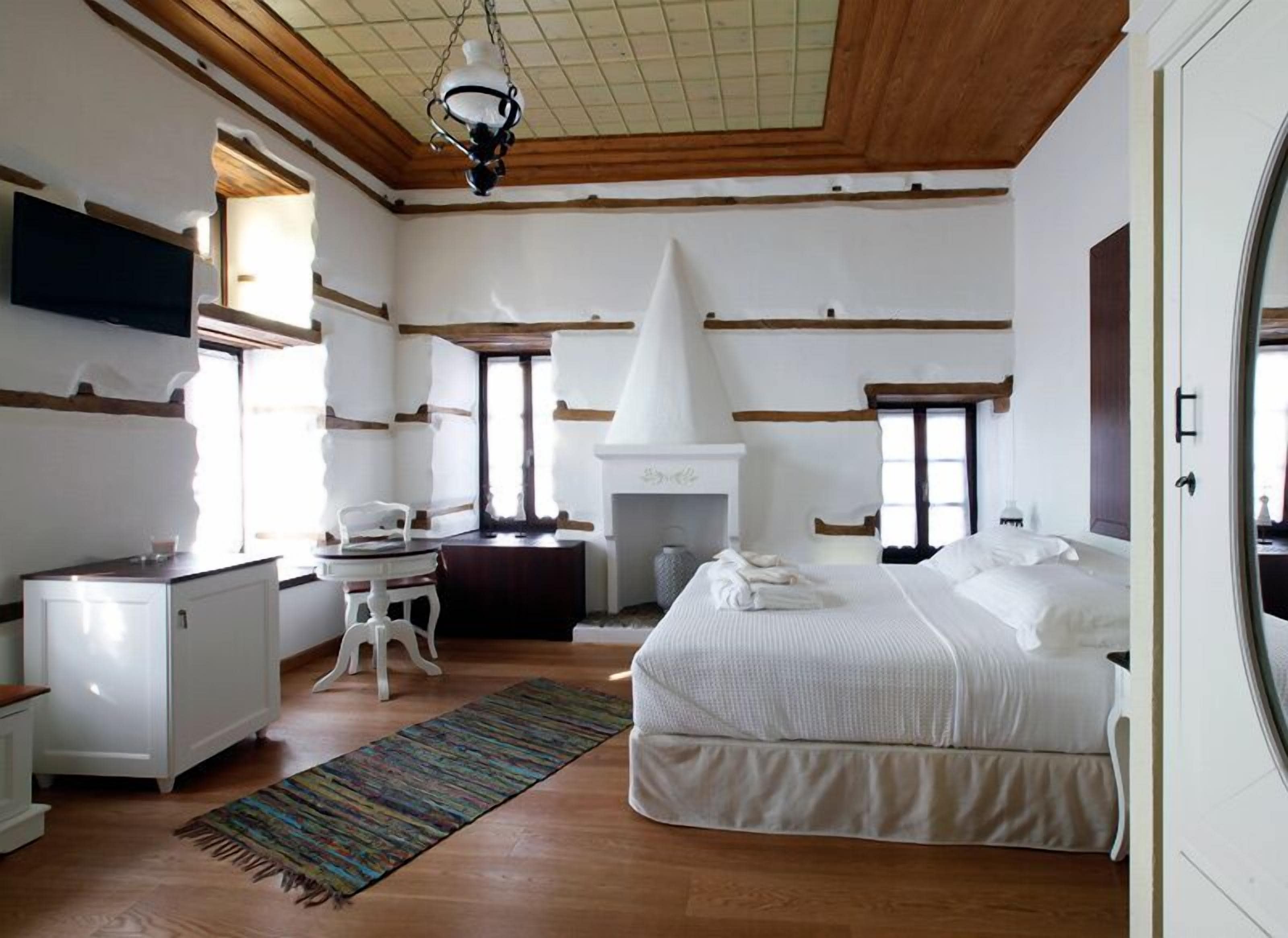 Deluxe-Doppel- oder -Zweibettzimmer | Minibar, Zimmersafe, schallisolierte Zimmer, Bügeleisen/Bügelbrett