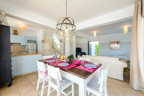 Interior - Villa Marilena (Paralimni)
