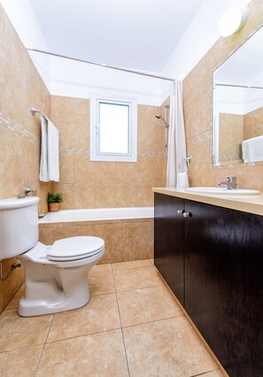 Villa, 3 Bedrooms | Bathroom
