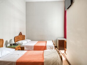 Triple Room, Multiple Beds | View from room - Cervantes Hotel (Curitiba)