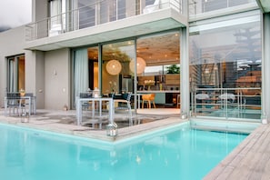 Sun deck - Retreat on Hove (Cape Town)