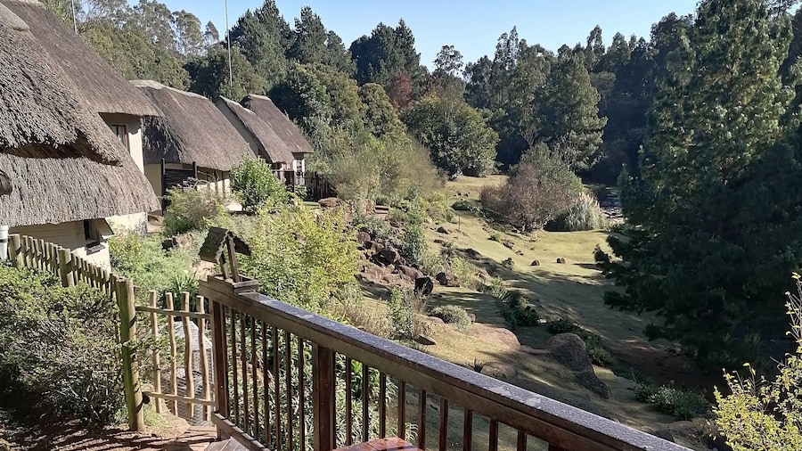 Hawklee Country House