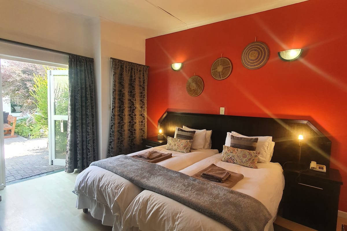 in-room safe, desk, laptop workspace, free wifi