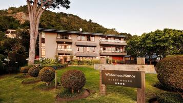 Front of property – evening/night