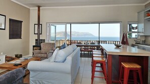 Exclusief huis, 4 slaapkamers, uitzicht op zee | Luxe beddengoed, een kluis op de kamer, individueel gedecoreerd