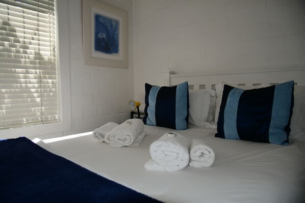 Comfort Apartment, 2 Bedrooms | 2 bedrooms, iron/ironing board, free WiFi, bed sheets - Bradclin @ York Place (Cape Town)