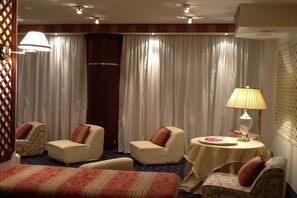 Interior - Anthony (Jesolo)