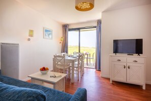 Soundproofing, cribs/infant beds, free WiFi, bed sheets - Résidence Odalys Fleur de Sel (Guidel)