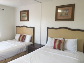 Free WiFi - Family Inn (Sarasota)