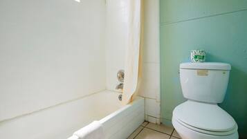 Free toiletries, towels