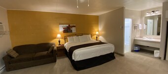 Dauphin Inn Express