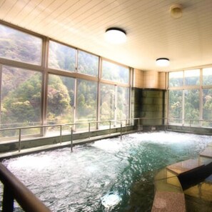 Salle de bain commune