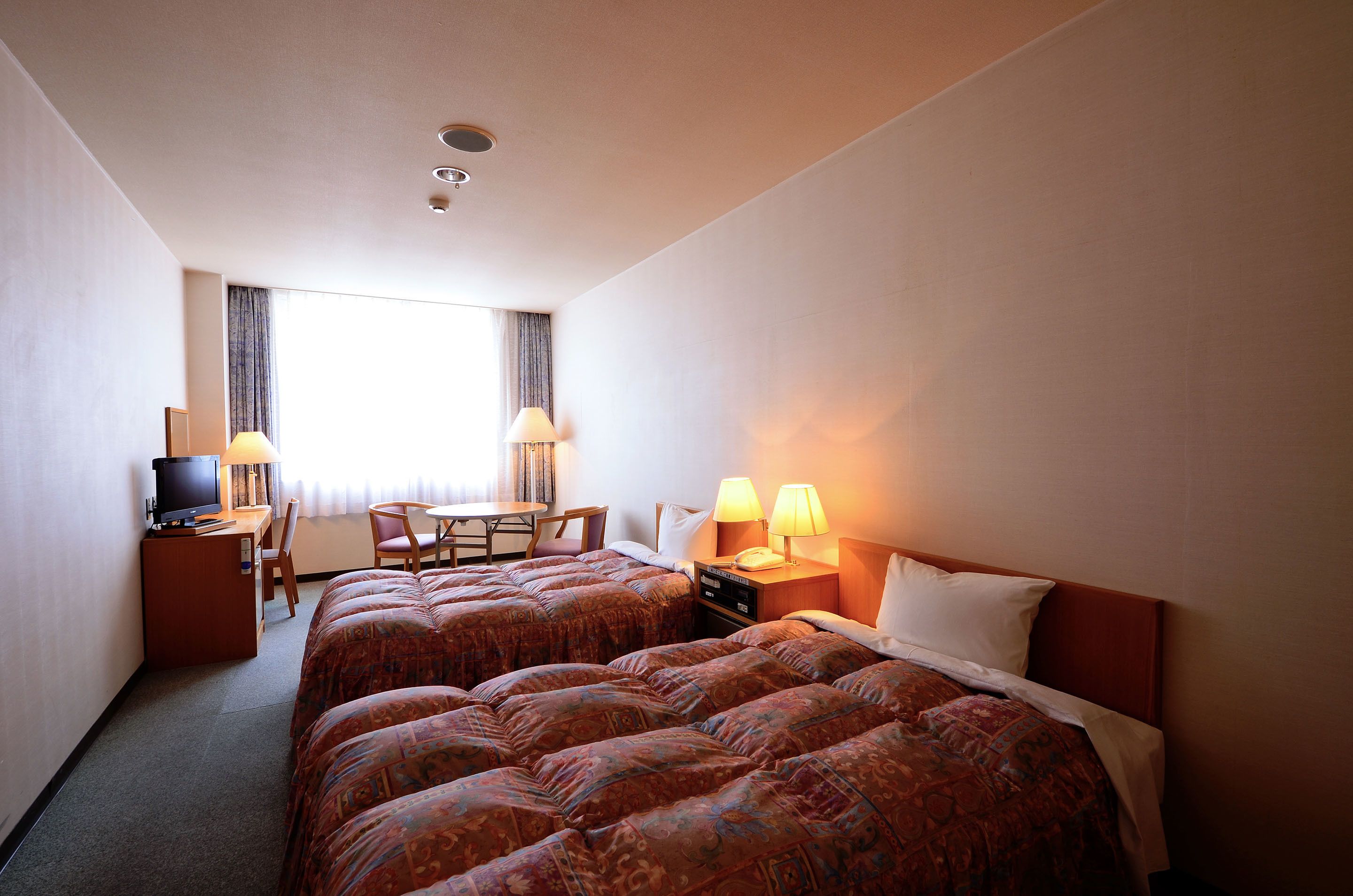 ツインルーム | セーフティボックス (室内)、WiFi (無料)、ベッドシーツ