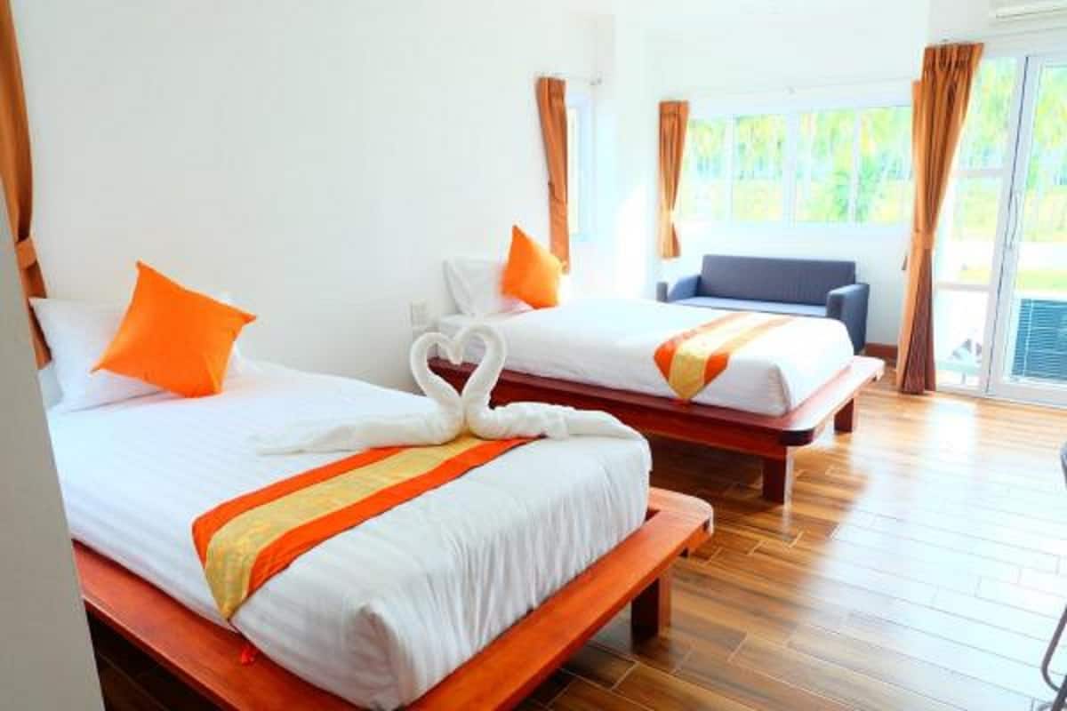Standard Twin Room | 1 bedroom, down comforters, blackout drapes, free WiFi