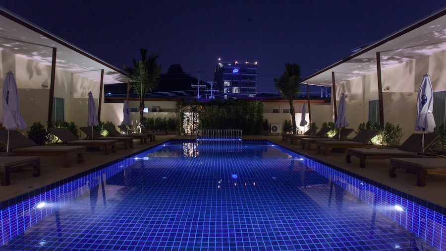 Chalong Princess Pool Villa Resort