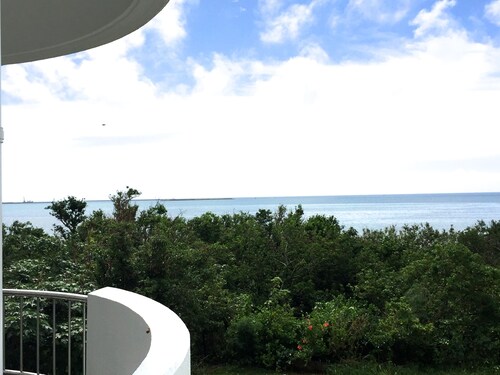 Guesthouse Ho Aloha - Hostel