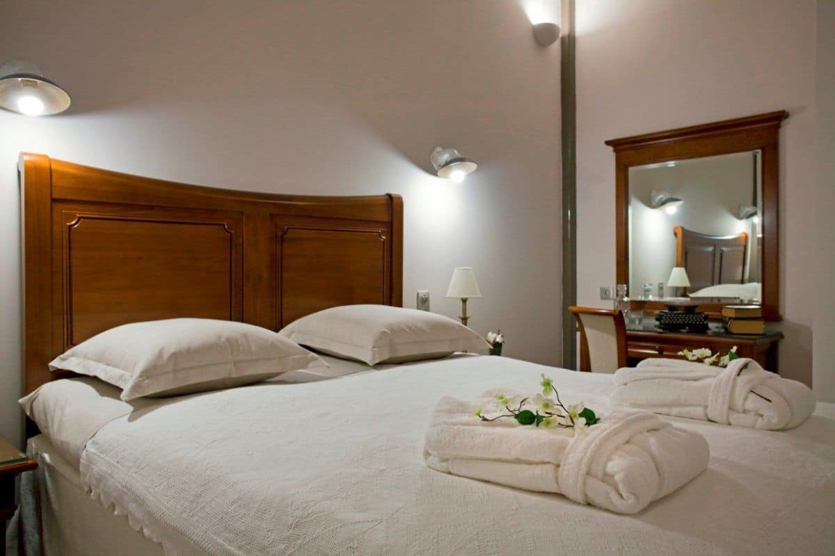 Standard Double Room | Desk, free cribs/infant beds, free WiFi