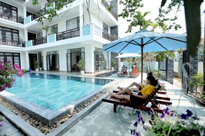 Outdoor pool - Tropical Garden & Pool Villa (Da Nang)