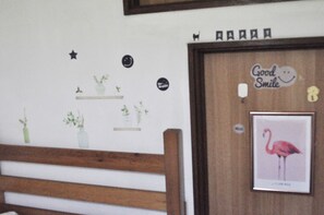 Standard Single Room – Caters to Women | Desk, free WiFi - Ofu Jyoshi Kaikan 2nd Building – Caters to Women - Hostel (Tokyo)