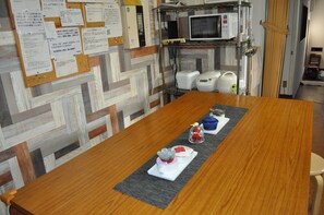 LCD TV - Ofu Jyoshi Kaikan 2nd Building – Caters to Women - Hostel (Tokyo)
