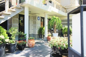 Exterior - Hi Jun Guesthouse (Seoul)