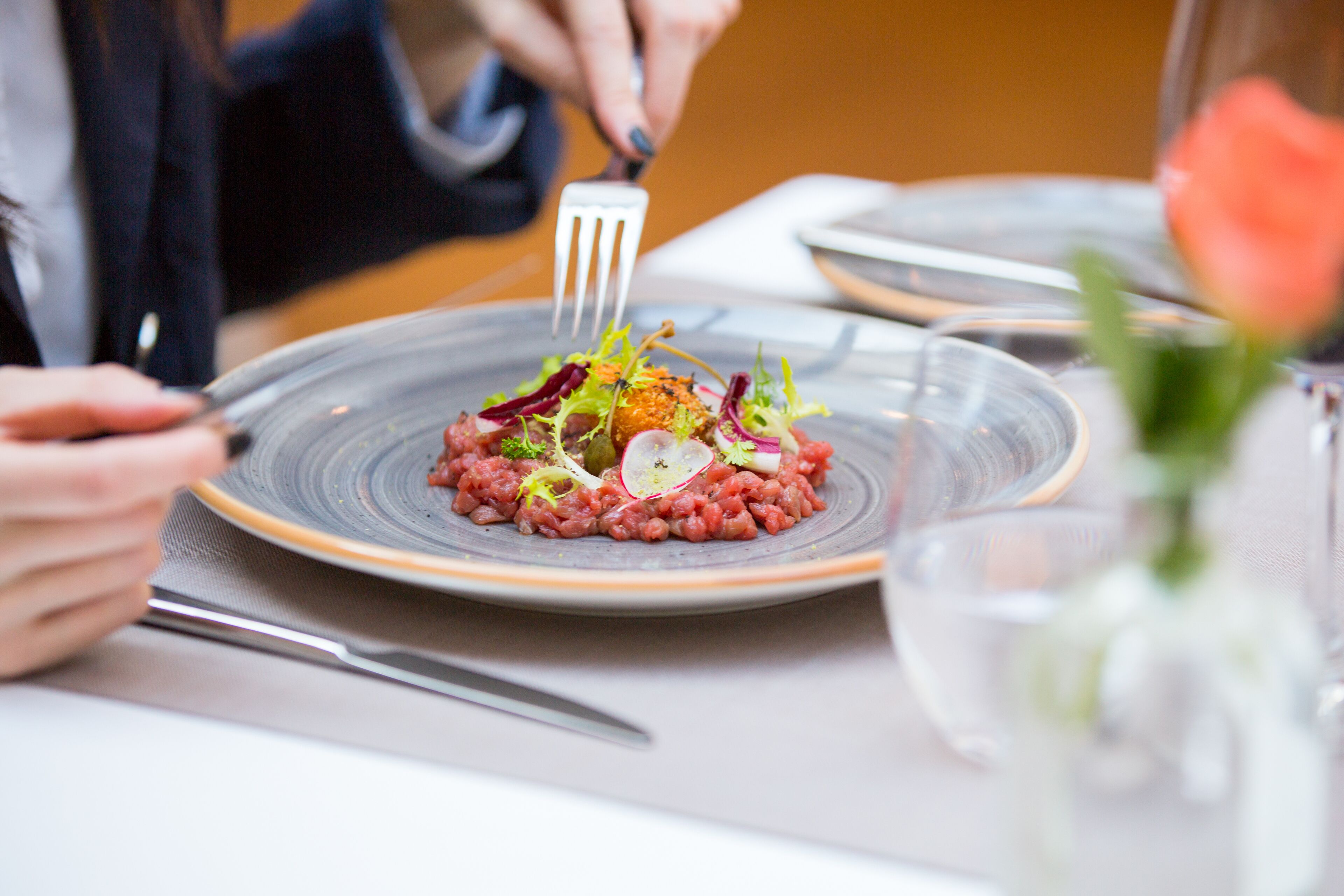 lunch and dinner served